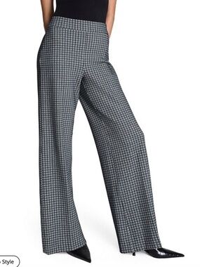 NWT SPANXsupersmooth™ PerfectFit Ponte Wide Leg Pant - Size PL